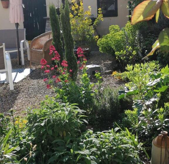 مبيت وإفطار La Little School Chambres D Hôtes à Arçay