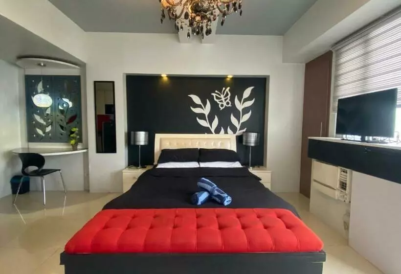 Big Studio Across Naia T3 Near Resorts World With Wifi