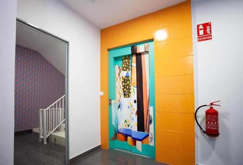 Отель Kuve Marbella