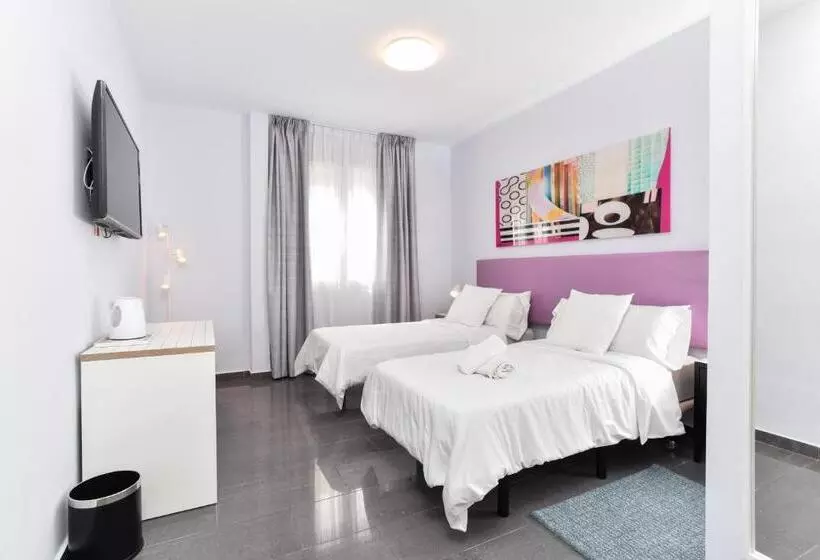 هتل Kuve Marbella