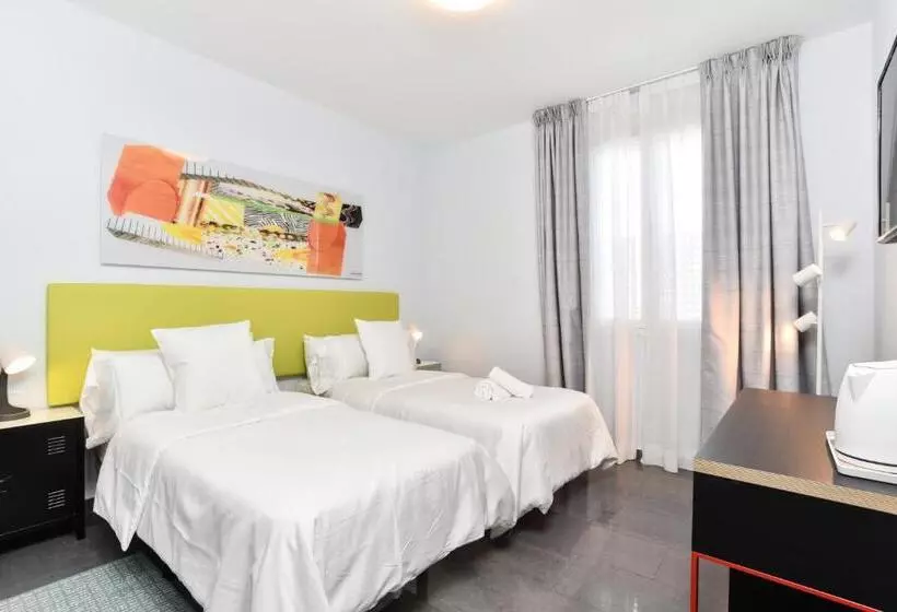 هتل Kuve Marbella