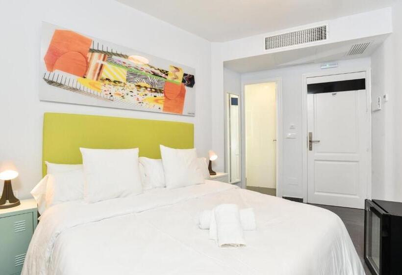 Отель Kuve Marbella