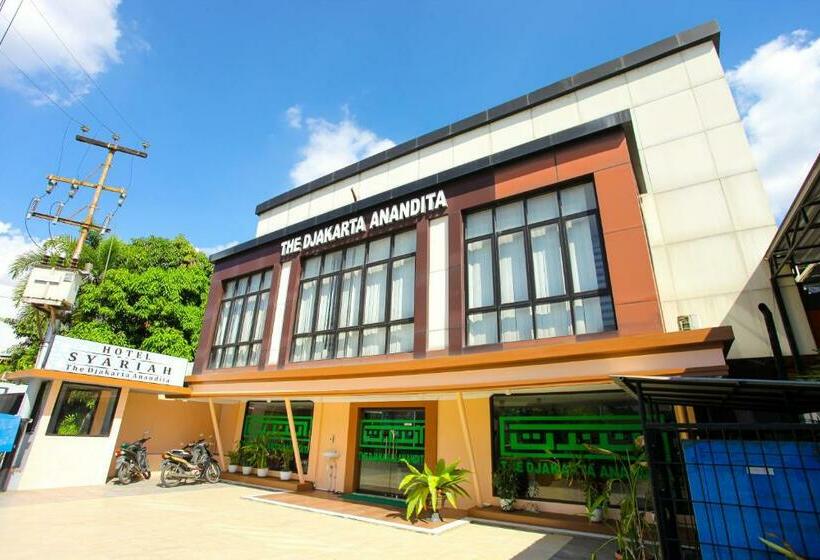 Отель The Djakarta Anandita Syariah