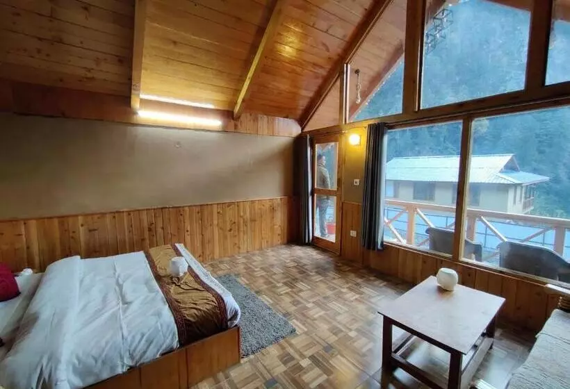 ホテル The Forest Cabin Jibhi