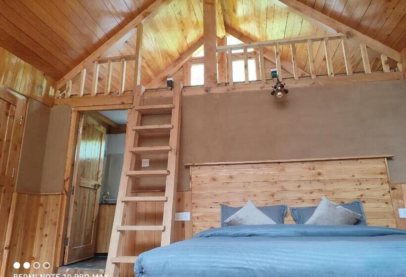 בית מלון כפרי The Forest Cabin Jibhi