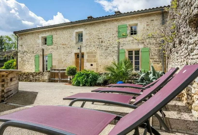 Majatalo O 4 Saisons De Breilbon