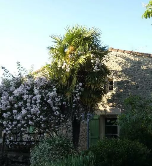 Majatalo O 4 Saisons De Breilbon