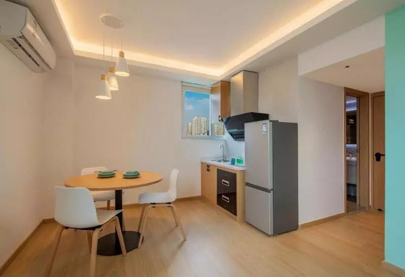 בית מלון כפרי Lncommunity Guangzhou Haizhu Branch