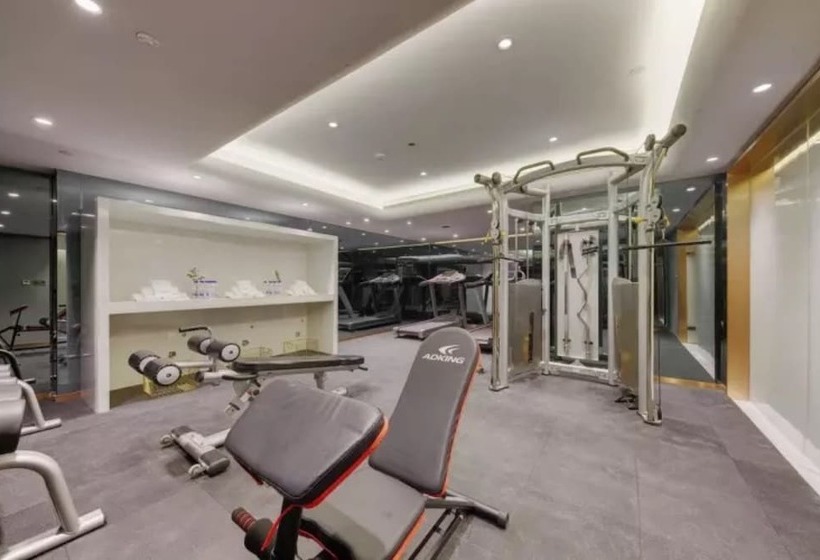 Otel Lanou International , Hong Kong Middle Road, May Fourth Square, Qingdao