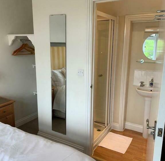 ベッドアンドブレックファースト Parsnips House Bnb Glastonbury