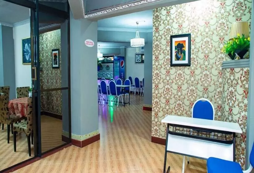 The Golden Pigeon Hotel And Spa