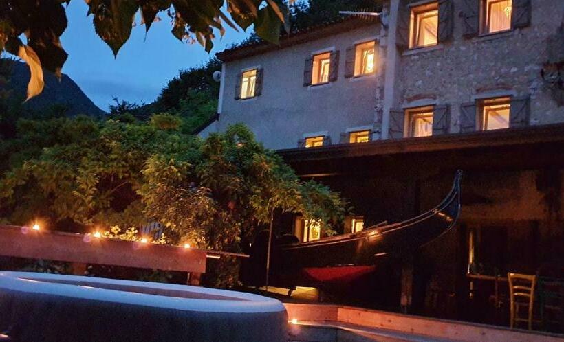 بنسيون Ca Dea Gondola