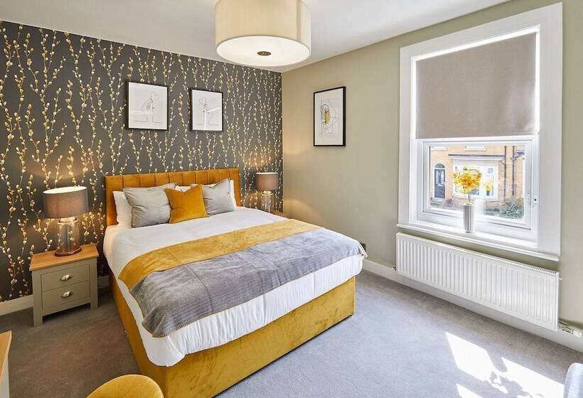 Host Stay Columbus View