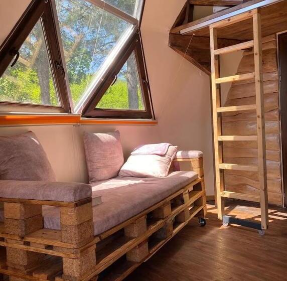 Pensão Aprelategh ապրելատեղ