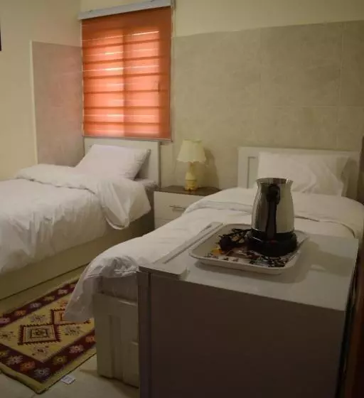 Rose City Inn