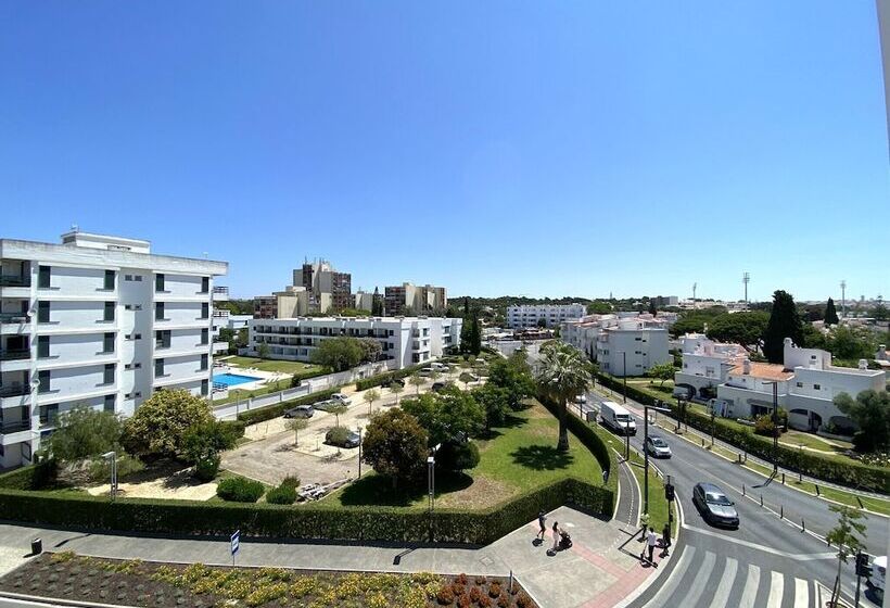 Vilamoura Central 2 With Pool By Homing