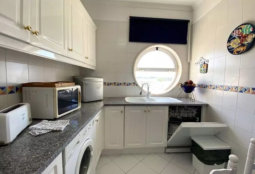 Vilamoura Central 2 With Pool By Homing