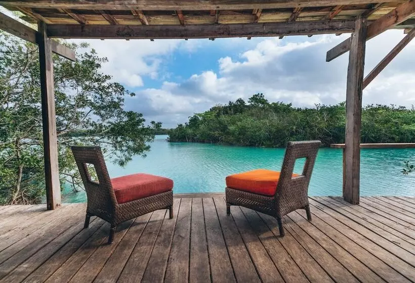 Hotelli Embajada Universal By La Eufemia Group