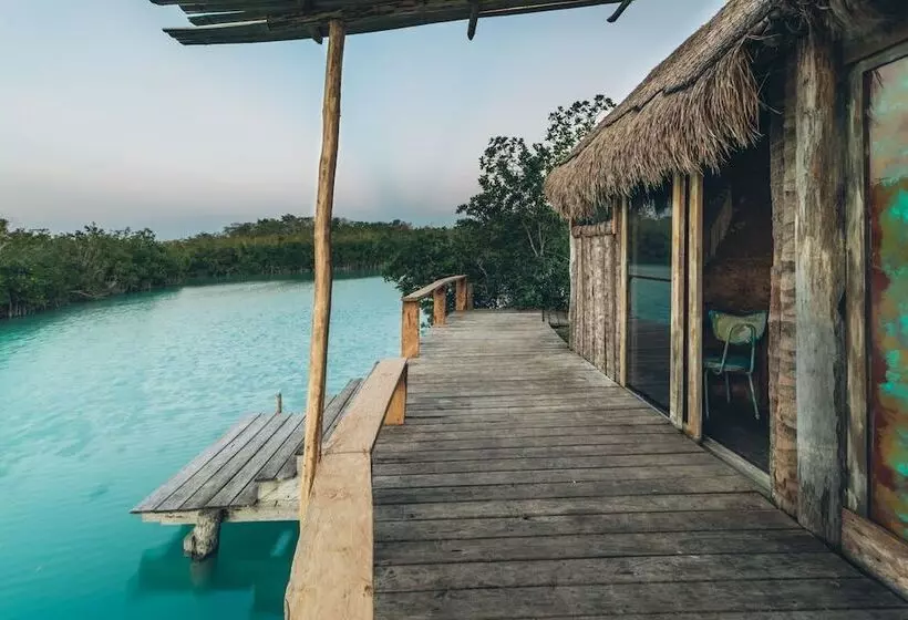 Hotelli Embajada Universal By La Eufemia Group