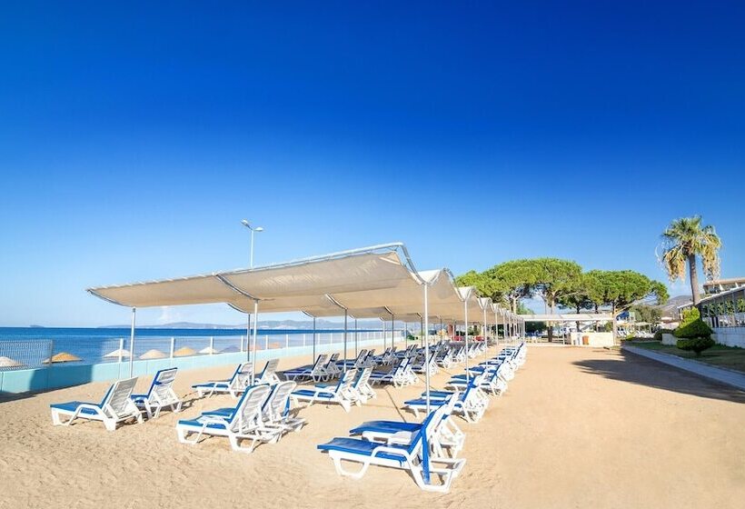 هتل Grand Sahins Gumuldur Resort