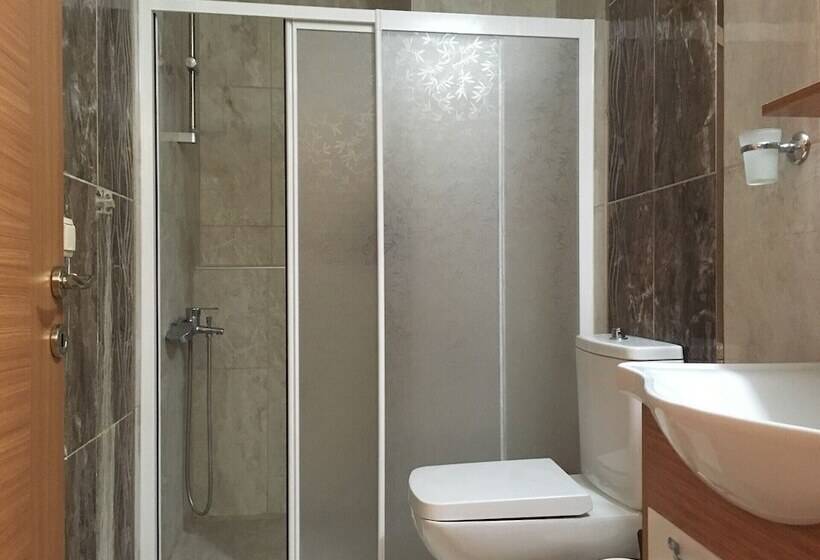 هتل Grand Sahins Gumuldur Resort