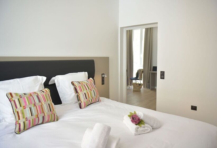 هتل Hôtel Continental