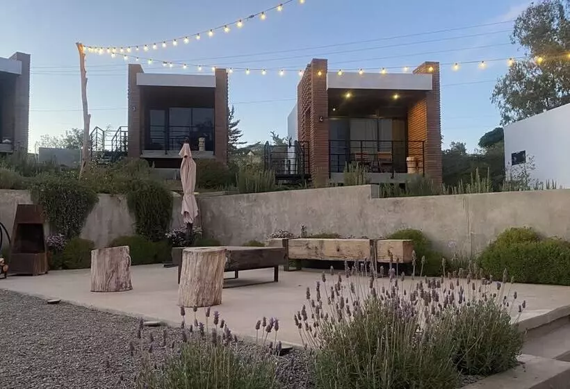 Hotelli Otero Valle De Guadalupe