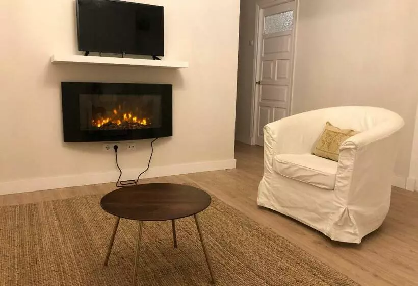 La Casita De El Montan Baja