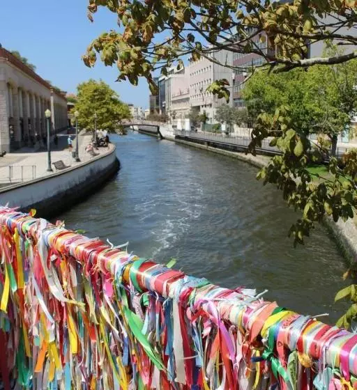 پانسیون Aveiro House