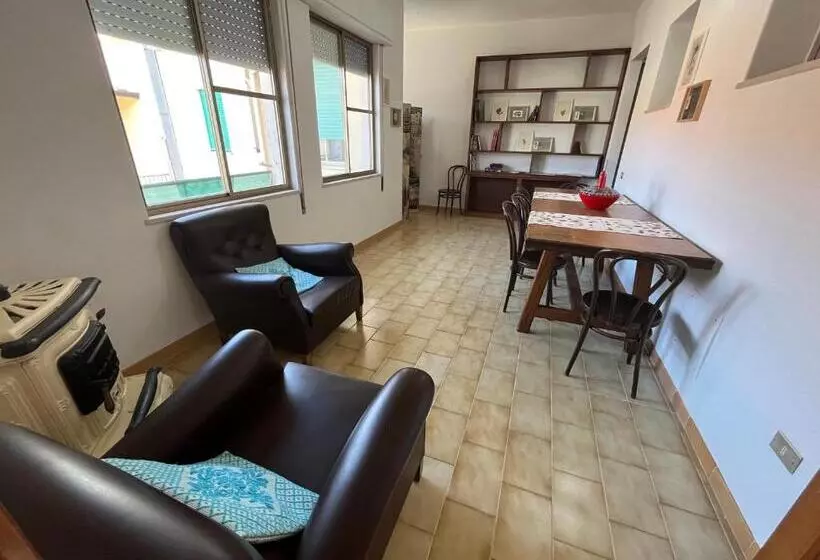 Majatalo Baboe Affittacamere Iun F1037