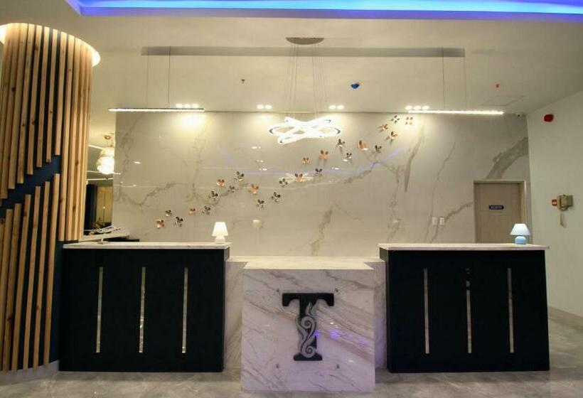 T Shine Resort And Spa