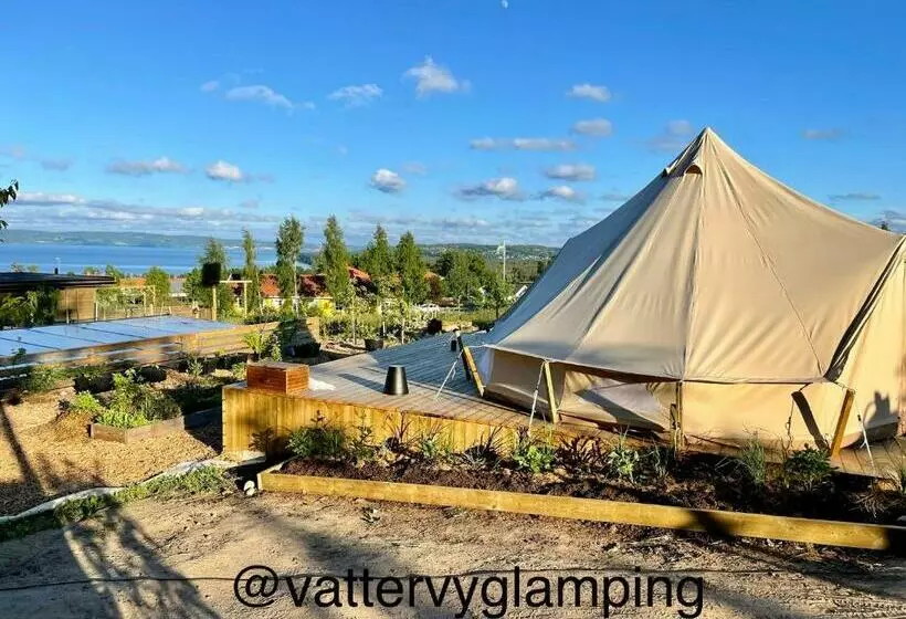 Aamiaismajoitus (B&B) Vättervy Glamping Med Tält Och Stugor