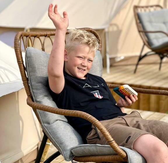 צימר Vättervy Glamping Med Tält Och Stugor