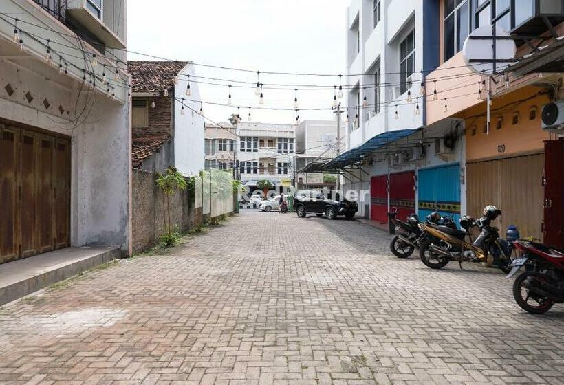 Otel Capsule Inn Antasari Mitra Reddoorz