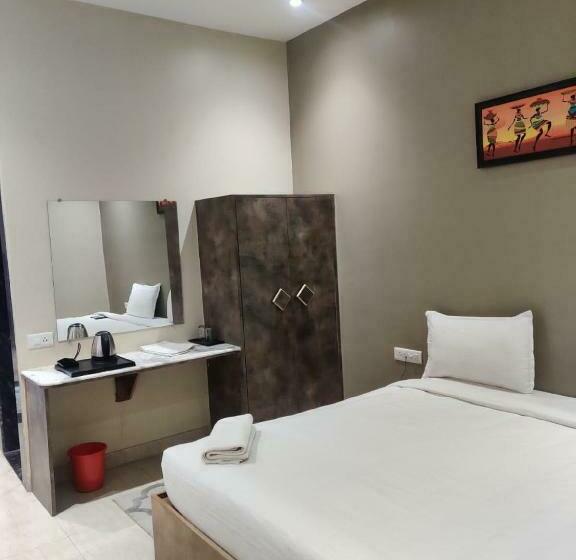 בית מלון כפרי Sukhdham