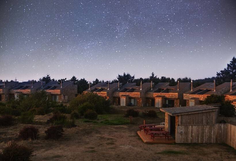 ホテル Surfcrest Resort