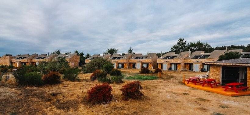 ホテル Surfcrest Resort