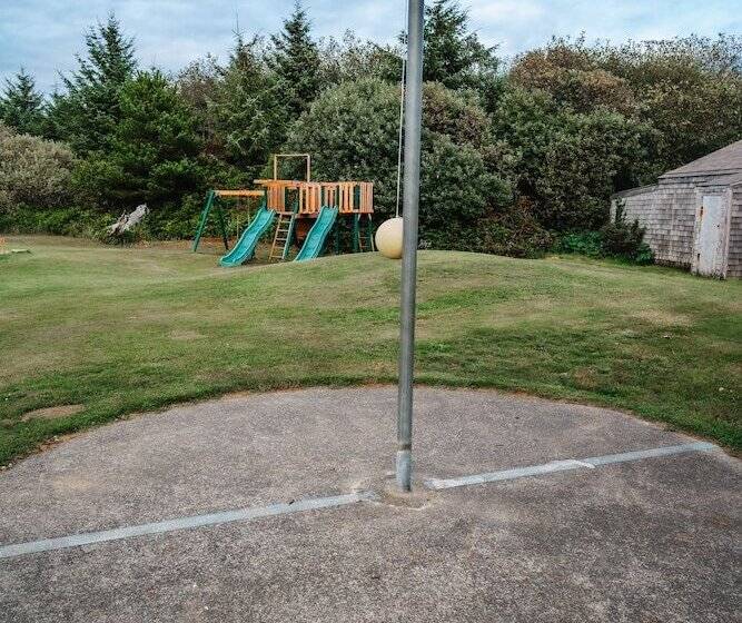 ホテル Surfcrest Resort