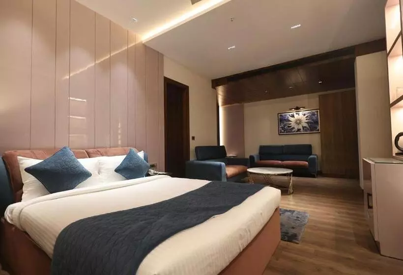 The Ramayana Hotel, Ayodhya