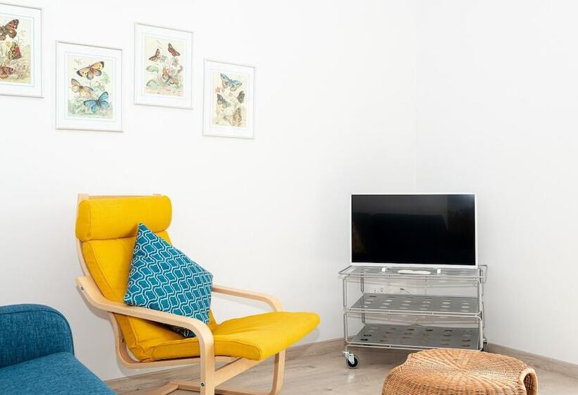 Mamo S Belvedere By Holiday Solutions