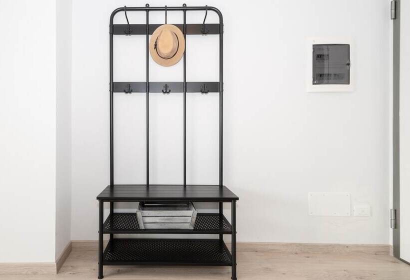 Mamo S Belvedere By Holiday Solutions