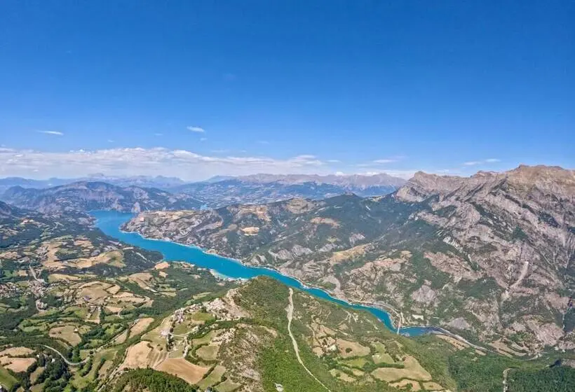 پانسیون L Eden Des Grisons