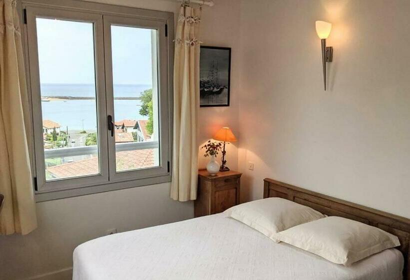 Pension Le Cèdre Bleu