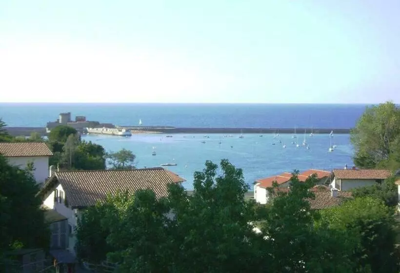 Majatalo Le Cèdre Bleu