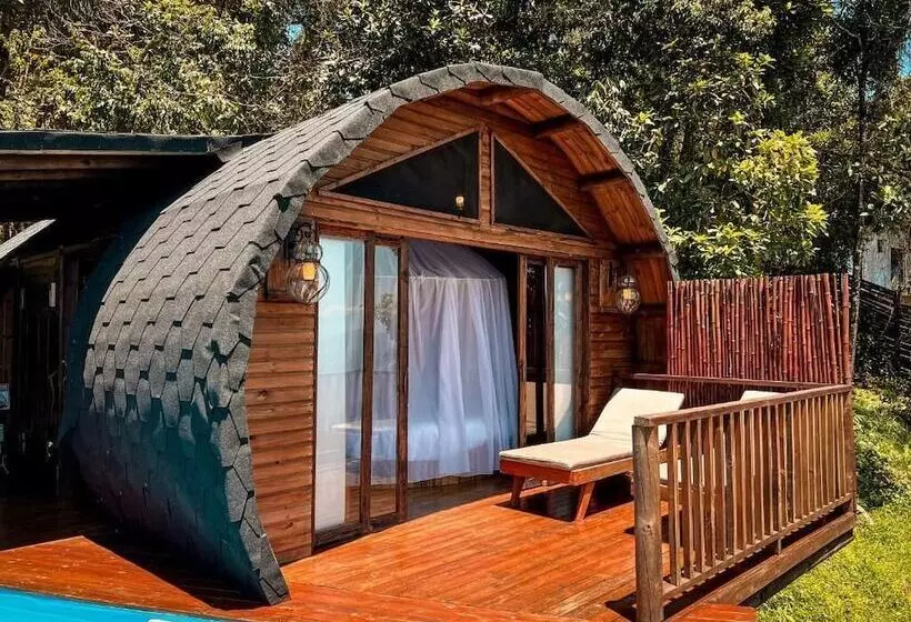 リゾートホテル Kairos Deluxe