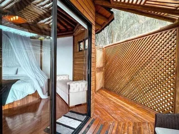 リゾートホテル Kairos Deluxe