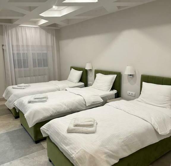 تختخواب و صبحانه Cataleya