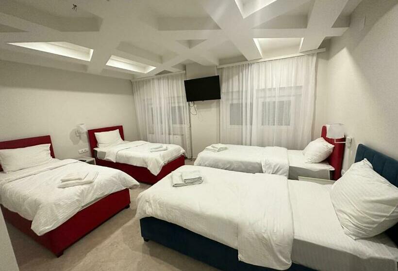 تختخواب و صبحانه Cataleya