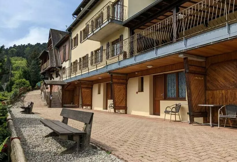 Aamiaismajoitus (B&B) La Source