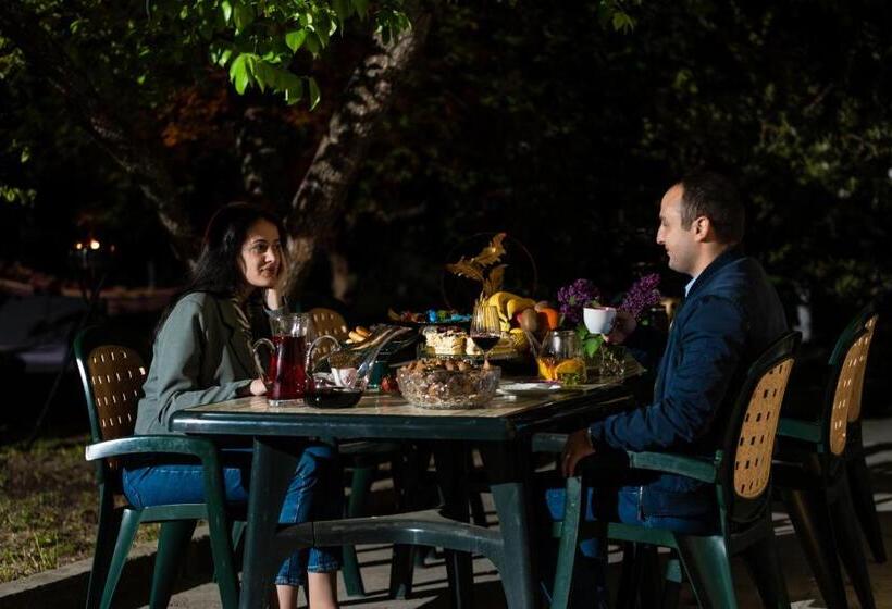 Majatalo Dream Guest House